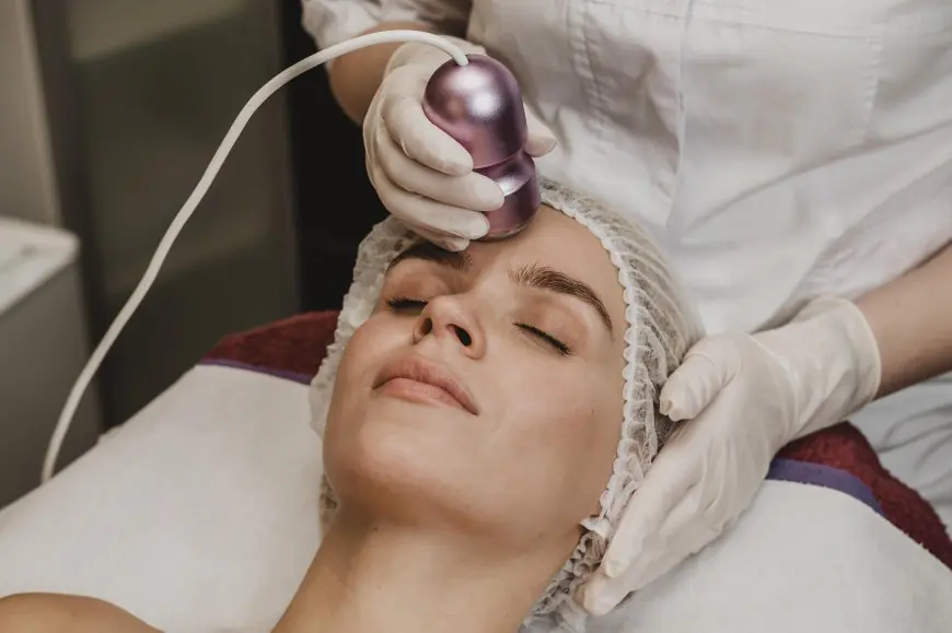 Advanced Skin Glow: The Best Nonsurgical Facial Treatment for Anti-Ageing